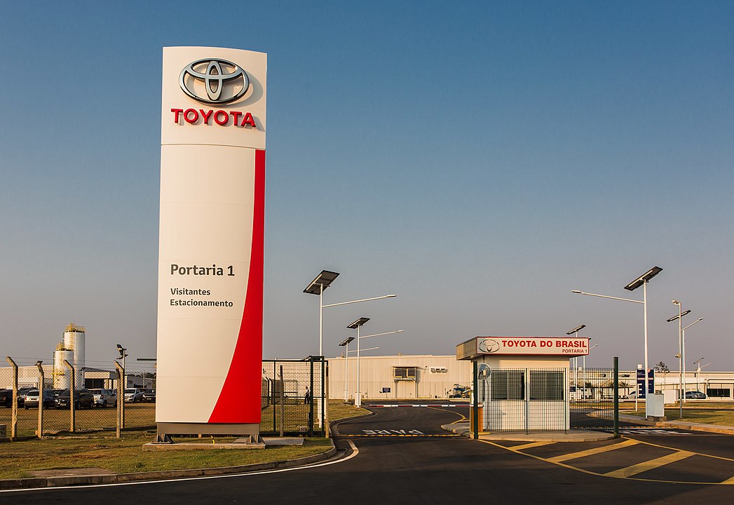 Fotografía de una fábrica de Toyota.